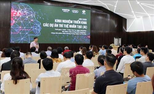 Membina sumber daya manusia untuk mengembangkan bidang AI di Vietnam
