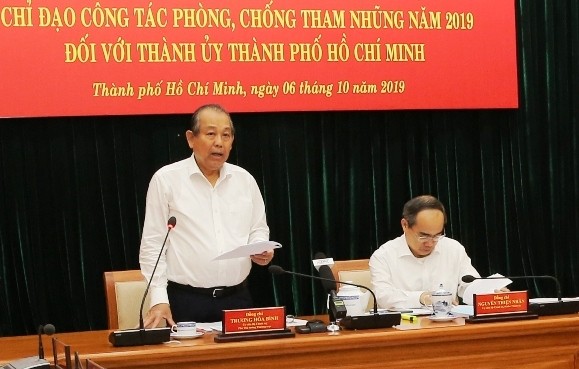 Deputi Harian PM Truong Hoa Binh memeriksa pencegahan dan pemberantasan korupsi di Kota Ho Chi Minh