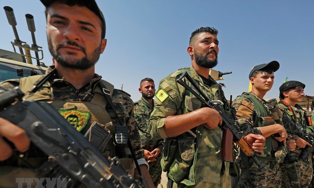 Pasukan-pasukan orang Kurdi sedang menarik diri dari kawasan perbatasan Suriah Utara