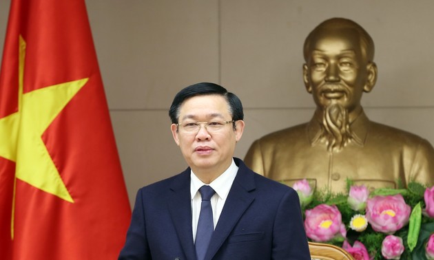 Deputi PM Vuong Dinh Hue melakukan kunjungan kerja di negara-negara Afrika