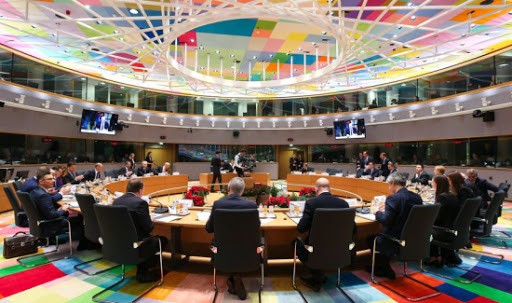 Republik Czech dan Polandia berseru kepada Uni Eropa supaya secara sementara menunda Permufakatan Hijau