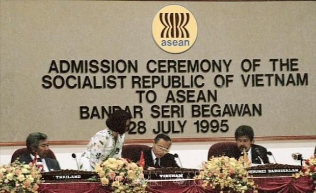 26 Tahun Vietnam Bersinergi  dan Berkembang Bersama dengan Komunitas ASEAN
