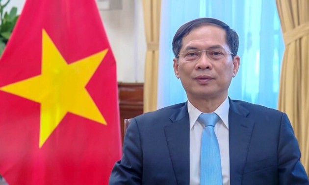 Vietnam Bekerja Sama dengan Komunitas Internaisonal dalam Promosi Perdagangan dan Perkembangan