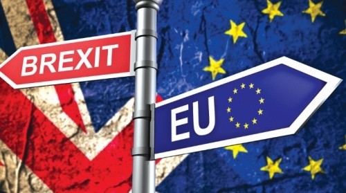 Para Ekonom Peringatkan Bahaya Yang Muncul Dari Rencana Pasca Brexit dari Inggris