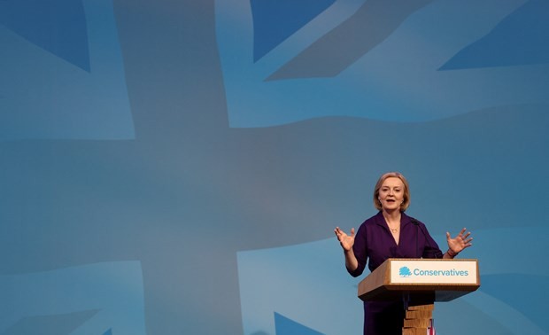 Polisi   Di Dalam dan Luar Negeri Ucapkan Selamat Kepada Liz Truss Yang Terpilih Menjadi PM Inggris