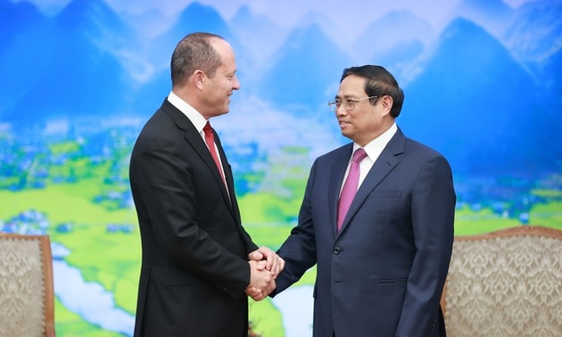PM Vietnam, Pham Minh Chinh Terima Menteri Ekonomi dan Industri Israel, Nir Barkat