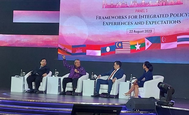 Negara-Negara ASEAN Berkomitmen Bekerja Sama demi Stabilitas Ekonomi Regional 
