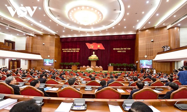 Bertekad Menyukseskan Resolusi Kongres Nasional XIII Partai Komunis Vietnam