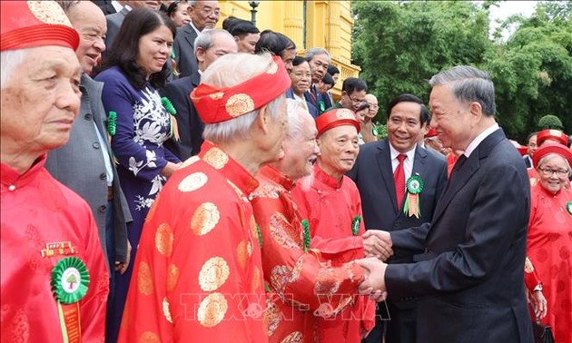 Presiden To Lam: Memerlukan Mekanisme dan Kebijakan untuk Kaum Lansia