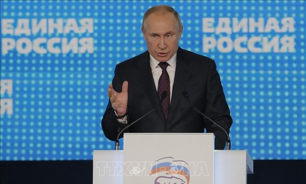 Russie: Poutine appelle le parti au pouvoir à prendre ses responsabilités