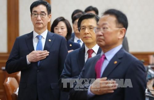 South Korean president reshuffles cabinet 