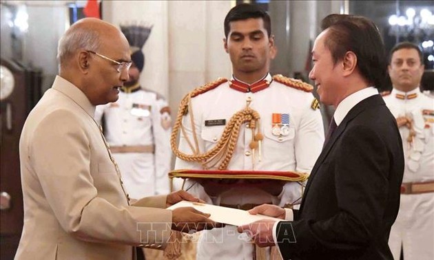 Vietnam welcomes Indian President’s visit