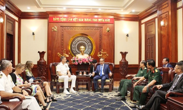 Commander of US Indo-Pacific Command welcomed in Ho Chi Minh city