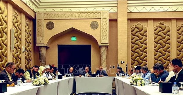 Afghan peace negotiation teams meet in Doha 