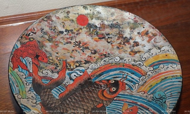 Reviving Hang Trong folk paintings using traditional materials