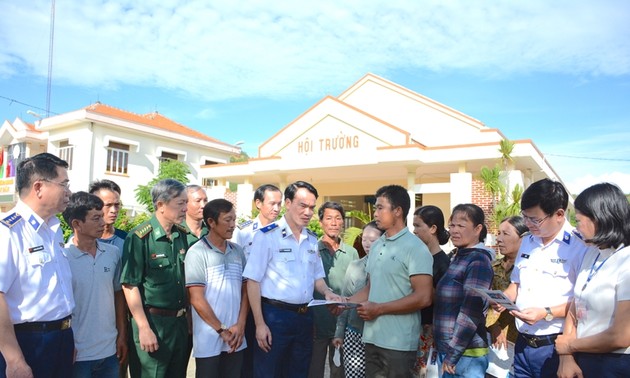Khanh Hoa praised for effective implementation of Coast Guard Law