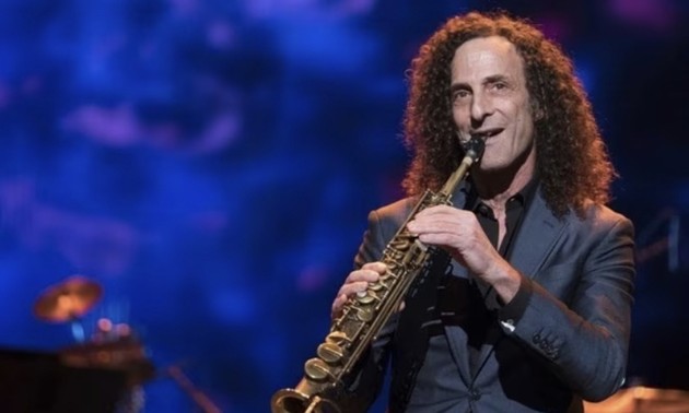 Kenny G to donate saxophone for charity auction in Vietnam