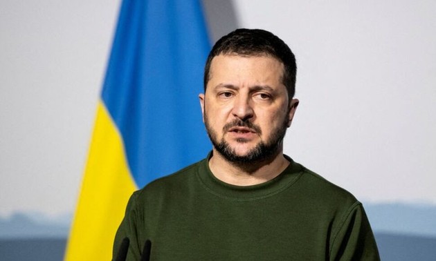 Ukraine's Zelenskiy heads to Berlin, Paris to drum up aid