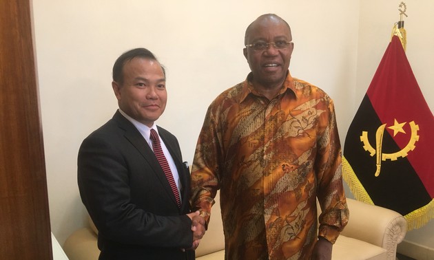 Vietnam memperkuat kerjasama dengan Angola dan Namibia