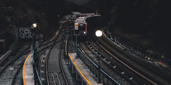 Dua bagian negeri Korea menetapkan waktu mempercepat survei bersama tentang jalan kereta api