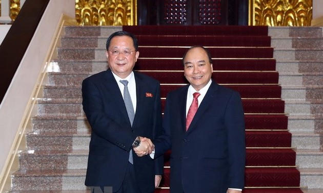 KCNA membuat berita tentang kunjungan Menlu RDRK di Vietnam