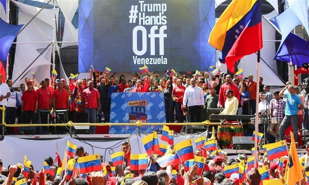 Venezuela memutus hubungan diplomatik dengan Kolombia