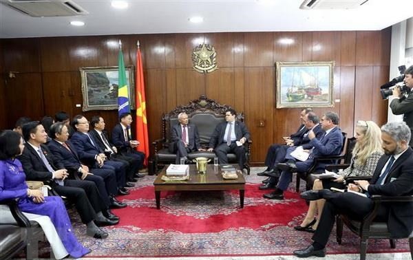 Vietnam dan Brasil memperkuat kerjasama di bidang legislatif 