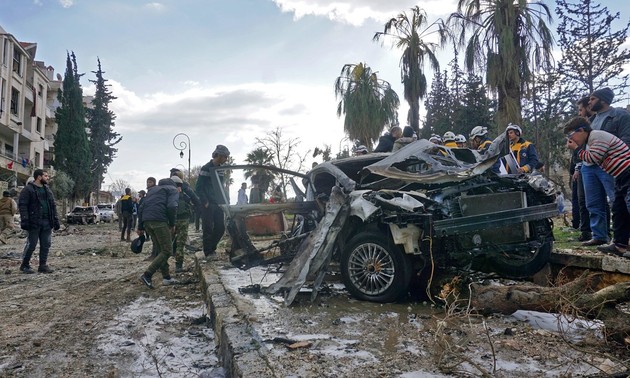 Banyak warga sipil terluka dalam serangan bom dengan mobil di Suriah Timur Laut
