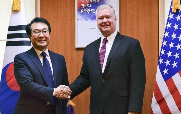AS dan Republik Korea menegaskan bersedia mengadakan kembali perundingan tentang denuklirisasi dengan RDRK 