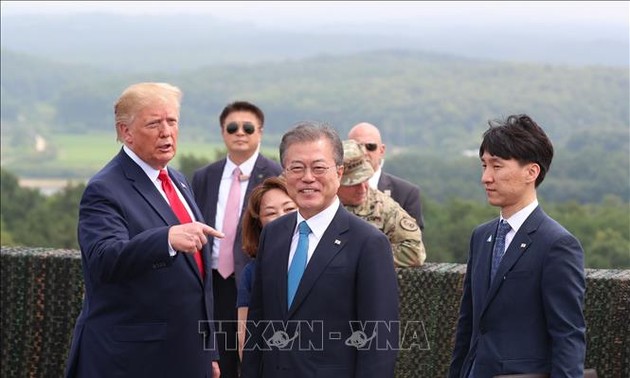 Washington mengumumkan secara terinci tentang hasil pertemuan puncak AS-RDRK di DMZ kepada Seoul  