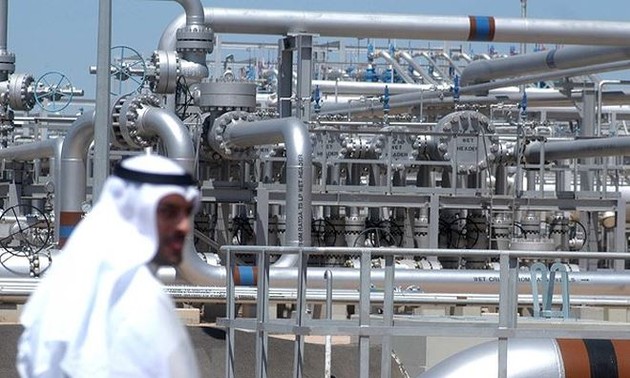 OPEC sepakat memperpanjang permufakatan tentang pemangkasan hasil produksi minyak