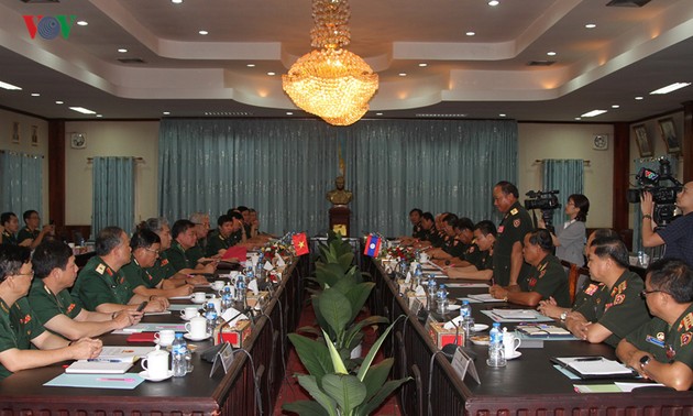 Memperkuat kerjasama pertahanan Vietnam-Laos