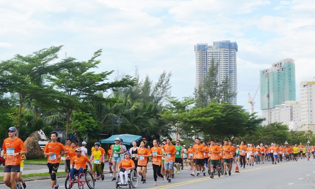 Atlet dari 67 negara dan teritori turut dalam lomba marathon internasional Da Nang