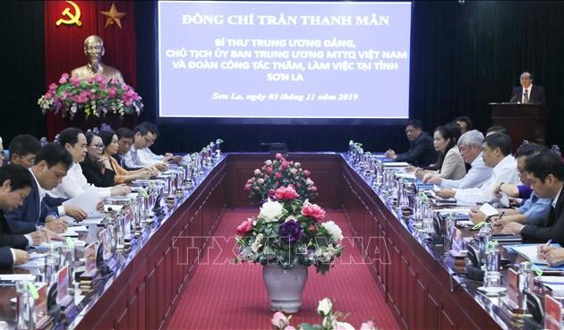 Ketua Pengurus Besar Front Tanah Air Vietnam Melakukan Kunjungan Kerja di Provinsi Son La 