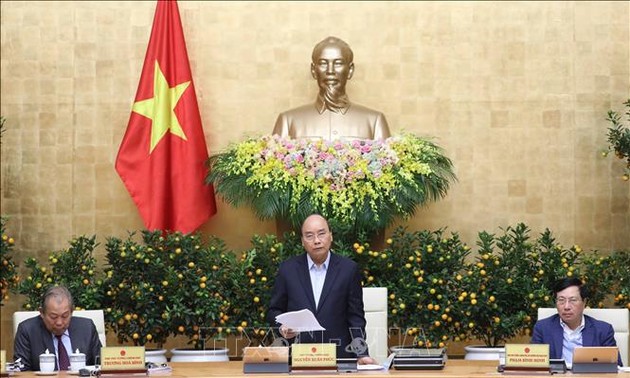 PM Nguyen Xuan Phuc memimpin sidang Pemerintah Periodik Januari