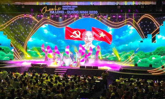 Penggelaran Program “Selamat datang musim panas Ha Long-Quang Ninh 2020” 
