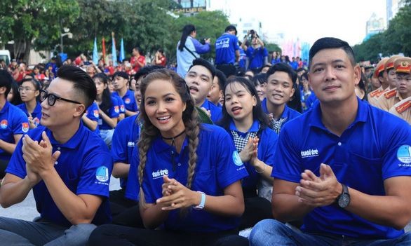 Resmi menggerakkan musim panas sukarela 2020 di Kota Ho Chi Minh