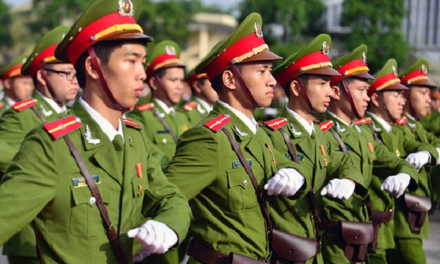 Pola Pikir Baru Partai Komunis Vietnam tentang Pembangunan dan Pengokohan Pertahanan dan Keamanan
