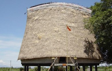 Restaurierung der Rong-Häuser und Neugestaltung ländlicher Räume in Kon Tum