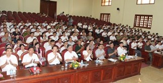 Ninh Binh zieht Bilanz von „Lernen und arbeiten nach dem Vorbild Ho Chi Minhs“