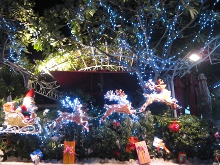 Weihnachtsatmosphäre in Hanoi