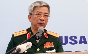 Vertreter des vietnamesischen Verteidigungsministeriums beteiligen sich am Shangri-La-Dialog
