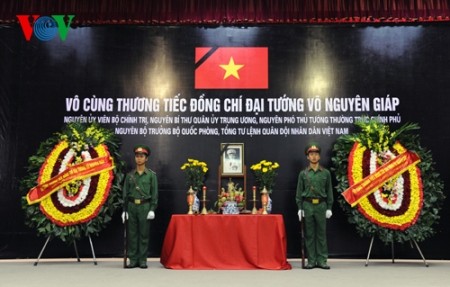 Trauerfeier von General Vo Nguyen Giap