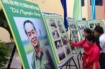Feierlichkeiten zum Gründungstag der vietnamesischen Volksarmee