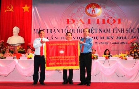 Vorsitzender der Vaterländischen Front Vietnams Nguyen Thien Nhan besucht die Provinz Soc Trang
