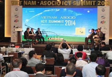 Parlamentspräsident: Vietnam bevorzugt Anwendung und Entwicklung von Informationstechnologie