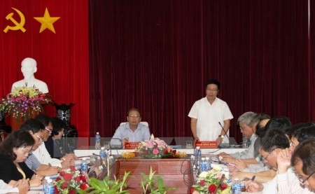 Tätigkeiten der Vize-Premierminister Hoang Trung Hai und Pham Binh Minh