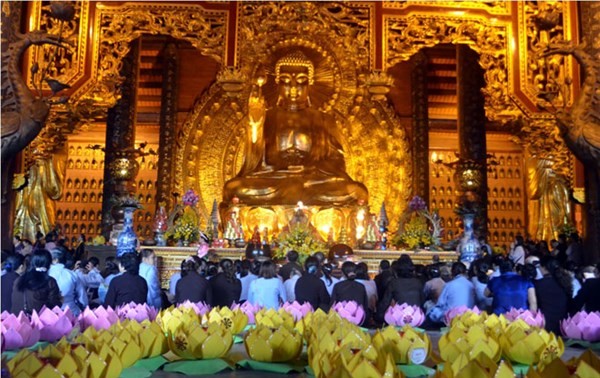 Vesak-Fest 2014 wird in die Liste von zehn buddhistischen Weltrekorden aufgenommen