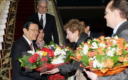 Staatspräsident Truong Tan Sang trifft Vorsitzenden der KP Russlands