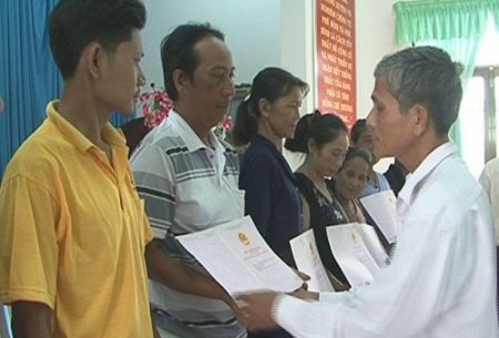 Ethnische Minderheiten im Mekong-Delta bekommen Unterstützung durch staatliche Landzuteilung